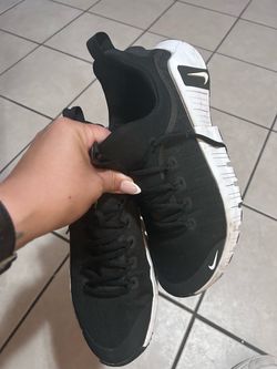 Nikes women’s