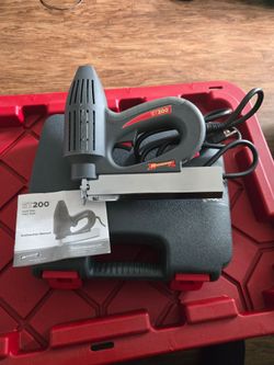 Arrow ET200 Electric Nail Gun with Case
