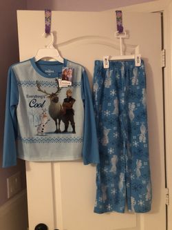 New Frozen II pajama set