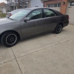 205/65R/15. Set of 5 cooper tires and wheels. Excellent condition. Tires only 1500 miles. No bends balanced as well.