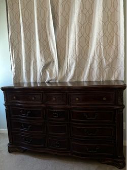 Wood dresser