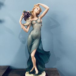 Fruit Lady Statue