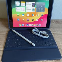 Apple iPad 7th Generation 128GB With Logitech Keyboard and Pencil