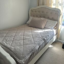 Full Size Bed, Desk & Nightstand