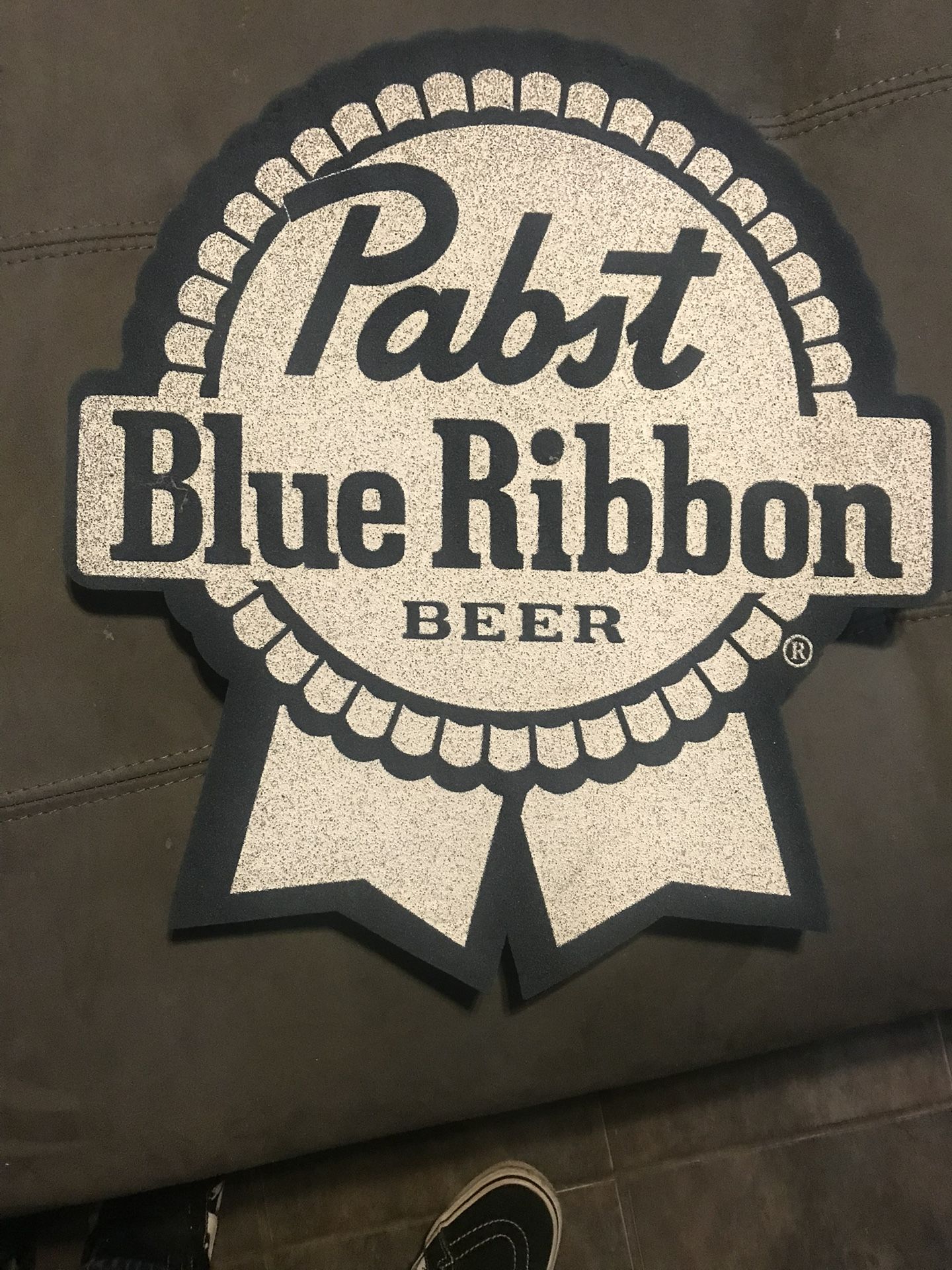 PABST BLUE RIBBON FOAM HAND LOGO