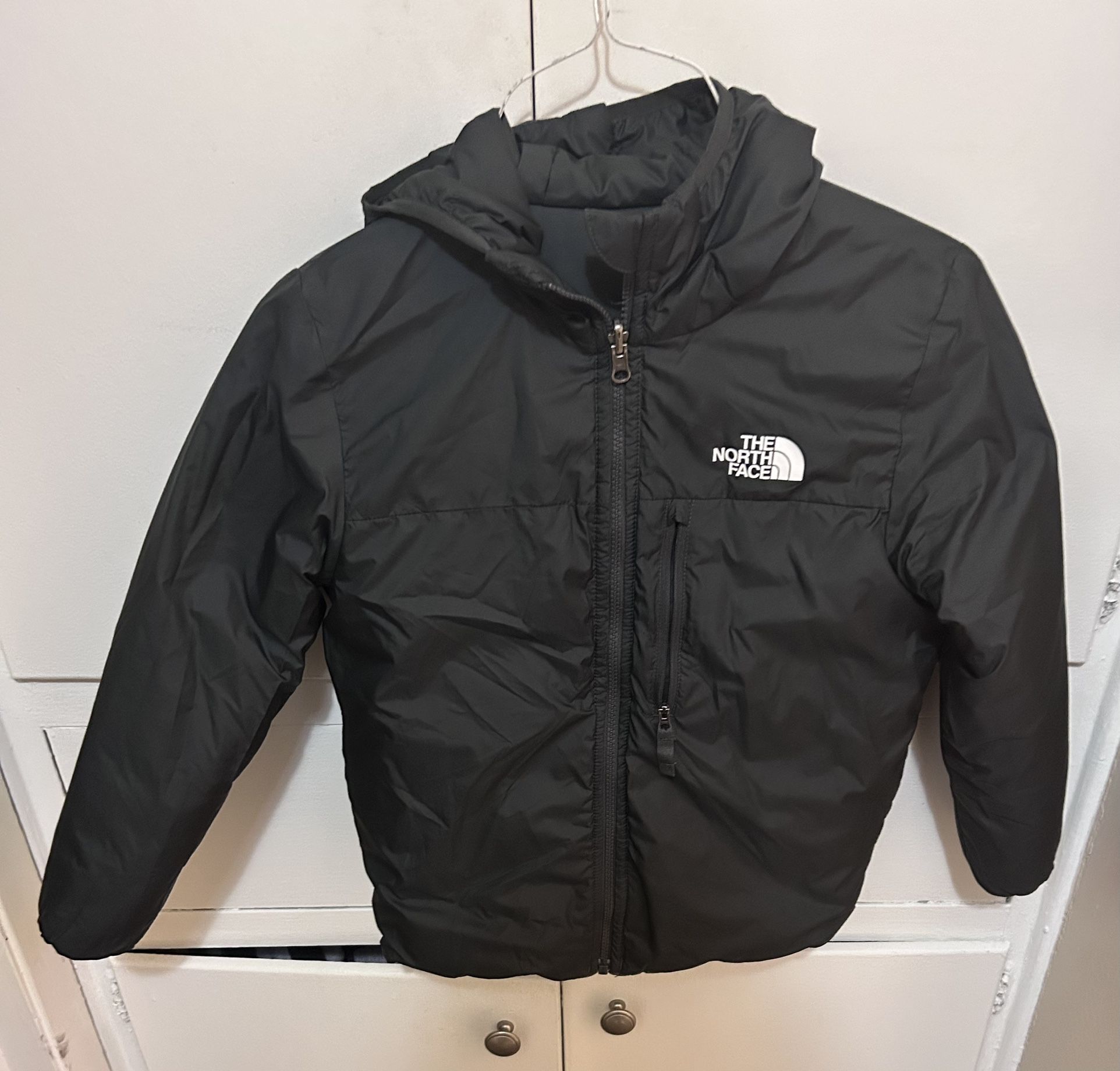 The North Face BOYS Size Medium 10/12 Reversible Coat