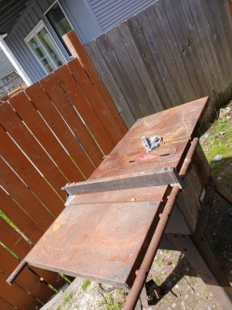 Table Saw