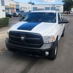 2022 RAM 1500 Tradesman  Crewcab 4x4