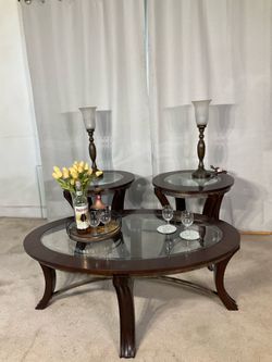 Glass Top Coffee Table Set of 3/ Mesas de Sala Juego de 3