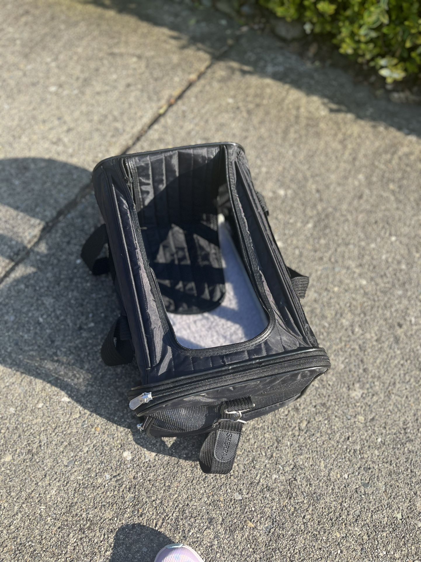 Premium Let Carrier