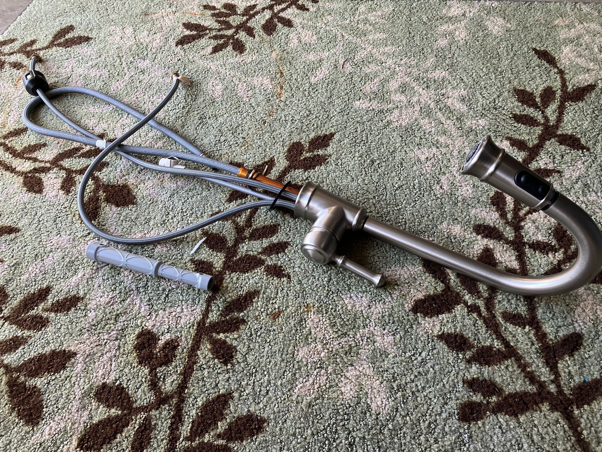 Kitchen Faucet ( Moen )