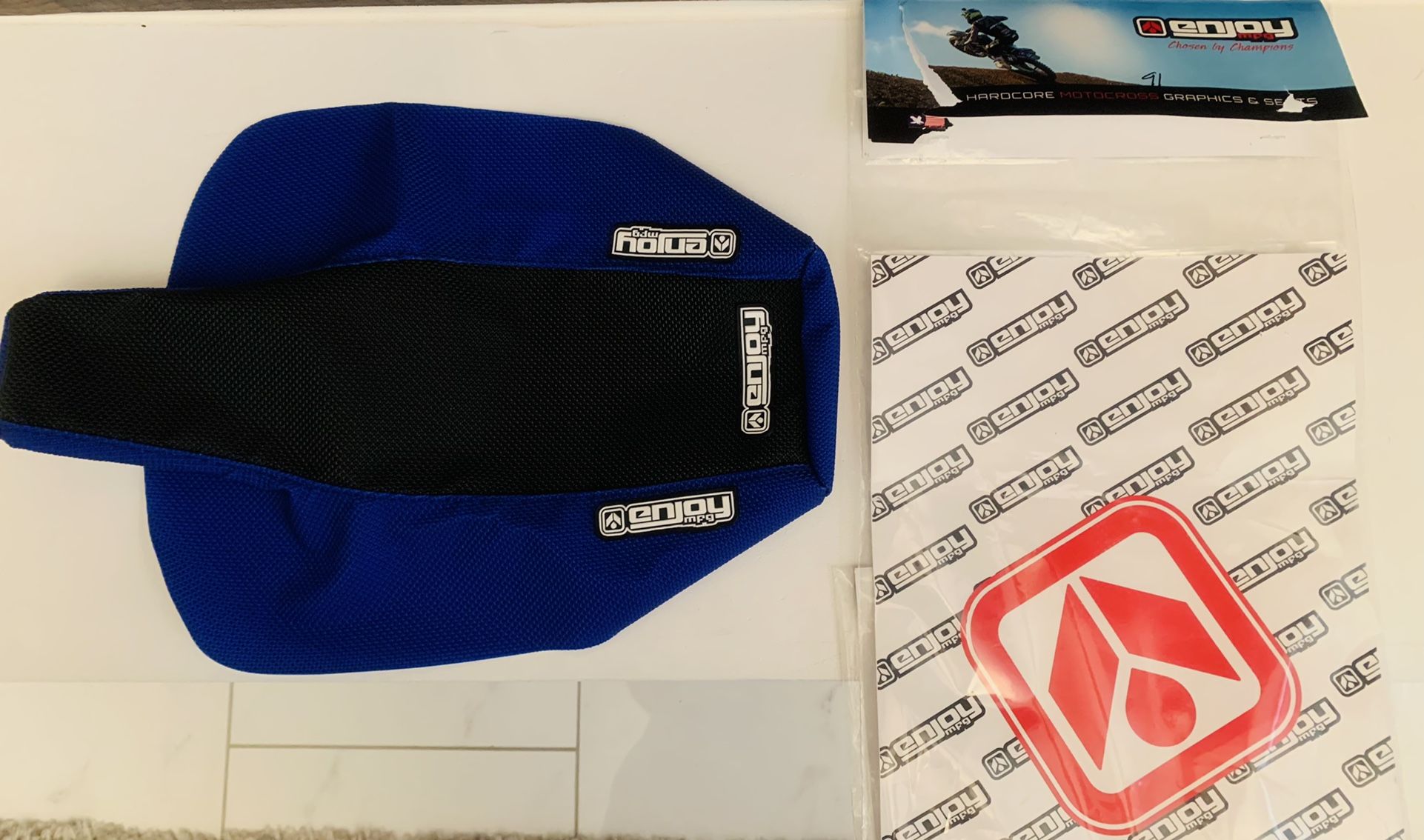 Enjoy MFG All Years Yamaha PW 50 Blue Sides/Black Top Full Gripper Seat Cover