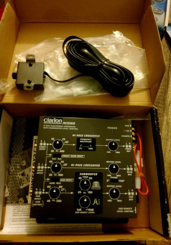 Clarion MCD360 3Way Electronic Crossover, 47 OFF