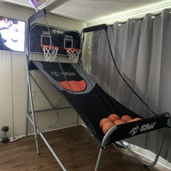 Arcade basketball 