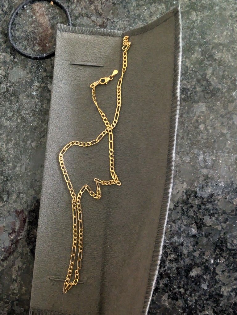 10k Gold Figaro Necklace(Make An Offer)