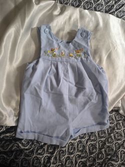 $5 BABY'S ROMPER SIZE 6-9 MONTHS