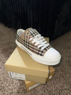 Burberry Fashion Sneakers
