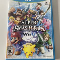 Super Smash Bros for Wii U - Nintendo Wii U Complete W/ Manual, and tested.