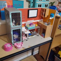 Large Toy Doll Pet Shop