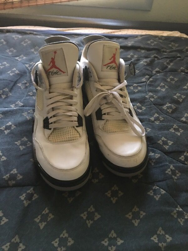 Air Jordan cement 4's size 11