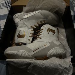 Venum Boxing Shoes 