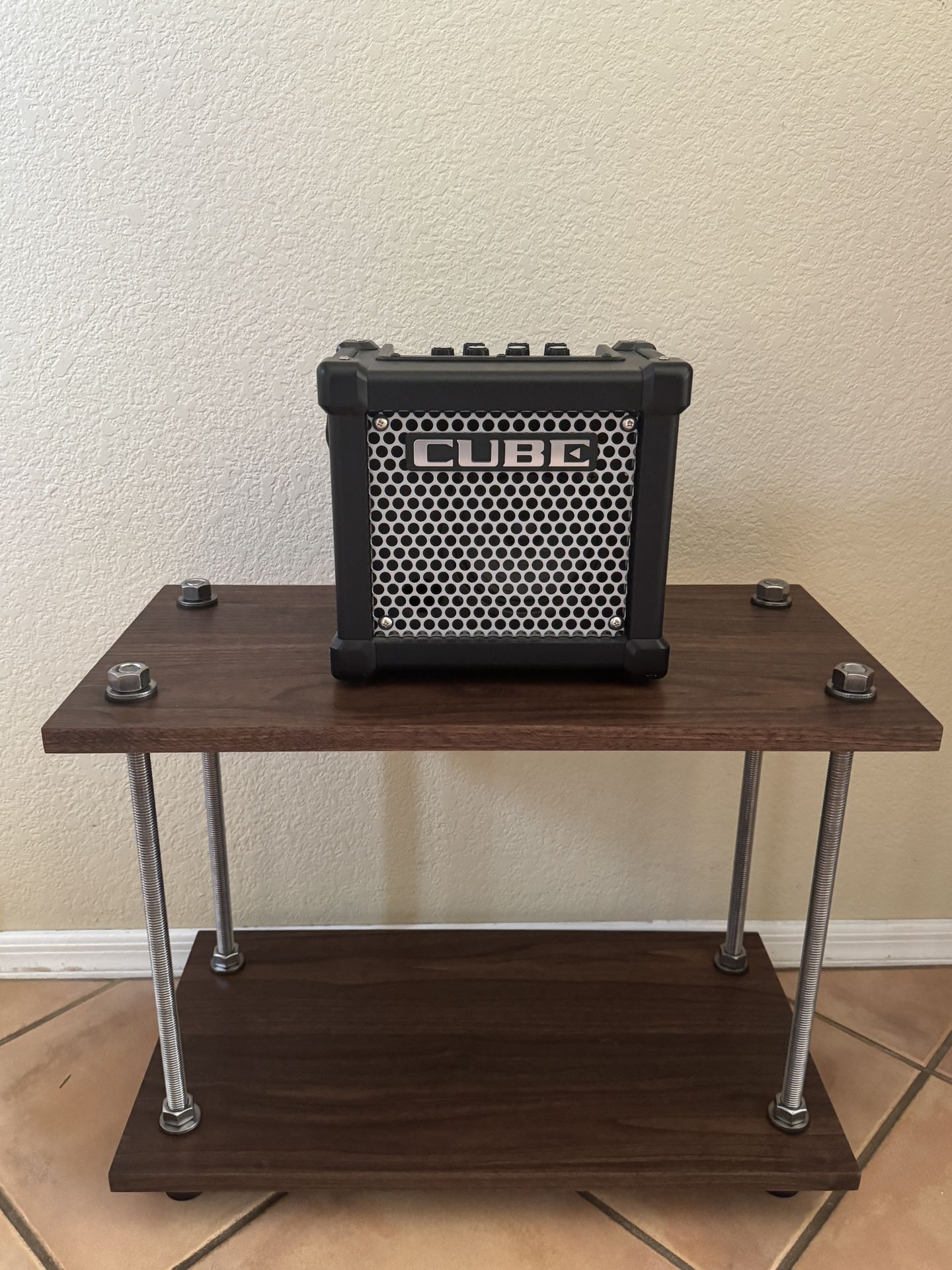 Roland Micro Cube GX Like Brand New, Hardly Used