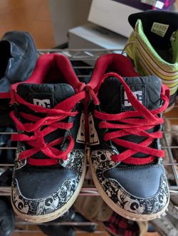 DC Skater Shoes For Youth (contact info removed) YOUTH'S TURBO 2 Lightly Used