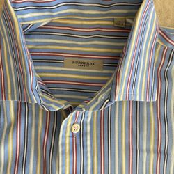 Burberry Men’s Shirt Size M