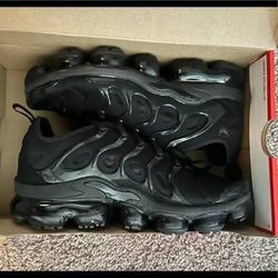 Vapor max Nikes