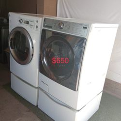 Beautiful Kenmore Washer And GE Gas Dryer.