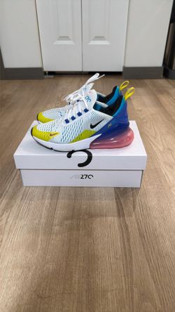Nike 270s $40