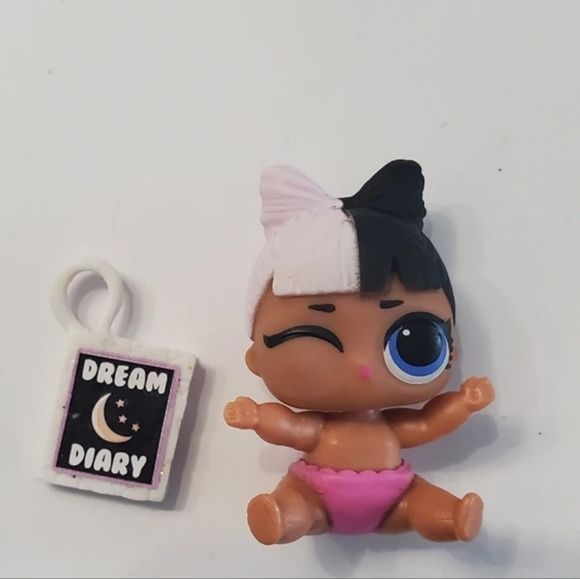 lol Surprise- Confetti Pop Series - Lil Snuggle -original release doll 