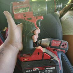 Milwaukee Fuel Brushless Half Inch Hammer Drill Driver With Battery