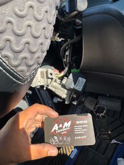 Car Keys N Remotes/ Llaves Con Control