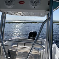 2009 Carolina skiff 198dlv