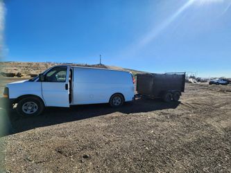 Chevrolet Exprees Van 2007 And Trailer