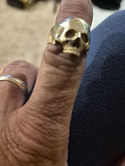 Solid 14k gold skull ring