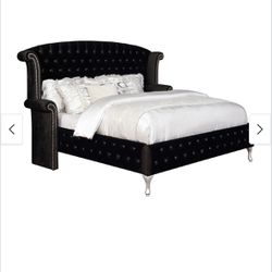 Tufted Upholstered King Bed Frame 