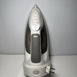 Conair Steam Iron Model WCI306R White Gray Self Cleaning
