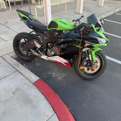 2022 ZX6R