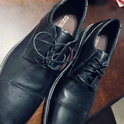 Never Worn Bostonian Men’s Dress Shoes 9 And 1/2 Size