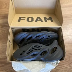 Adidas Yezzy Foam RNR