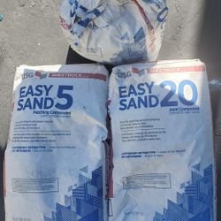 2.5 Bags Easy Sand 5 18lbs Ea. 2 New Unopened Bags and one bag half full
20 for all! 