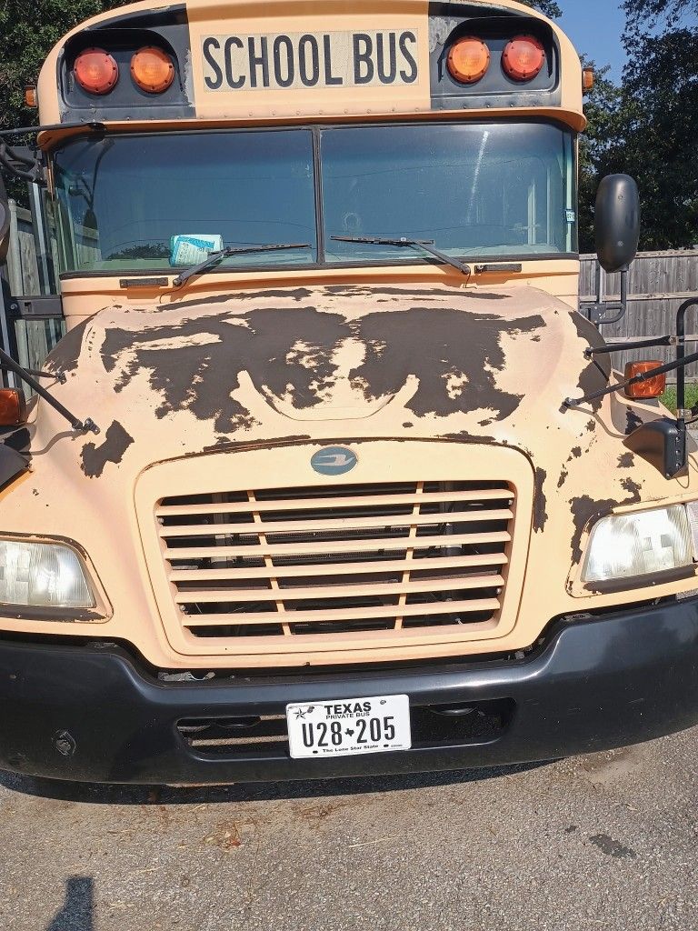 2009 Bluebird Made by volvo