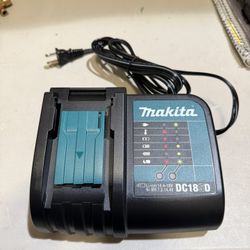 Makita Battery Charger