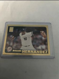 Orlando Hernandez New York Yankees Baseball Card 2001 Topps Gold Parallel #/2001