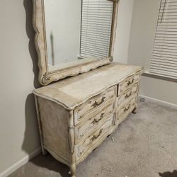 Vintage Dresser With Mirror 
