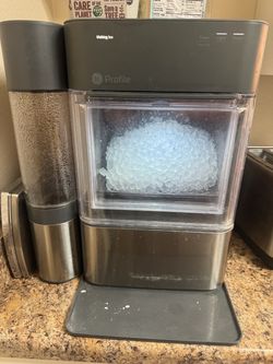 GE Profile Ultra Nugget Ice Maker