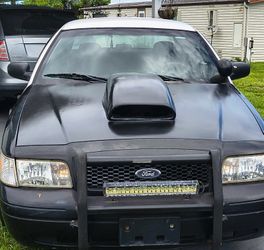 2010 Ford Crown Victoria