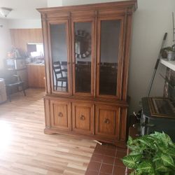 China cabinet $600